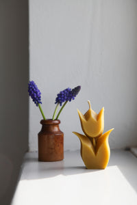 Beeswax Tulip Candle