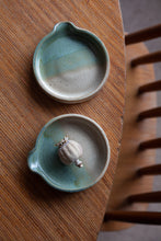 Load image into Gallery viewer, Handmade Ceramic Spoon Rest - Green