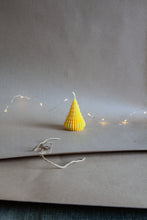 Load image into Gallery viewer, Christmas Tree Candle