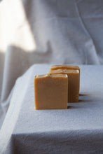 Load image into Gallery viewer, Honey &amp; Spice Soap