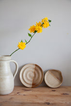 Load image into Gallery viewer, Handmade Ceramic Drip Soap Dish - Honey