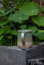 Load image into Gallery viewer, Handmade Ceramic Mug - Green